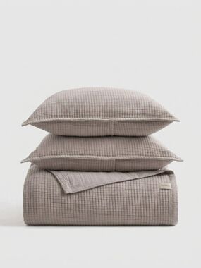 NEW Quince Organic Ribbed Cotton Coverlet Set, Queen, Light Grey
